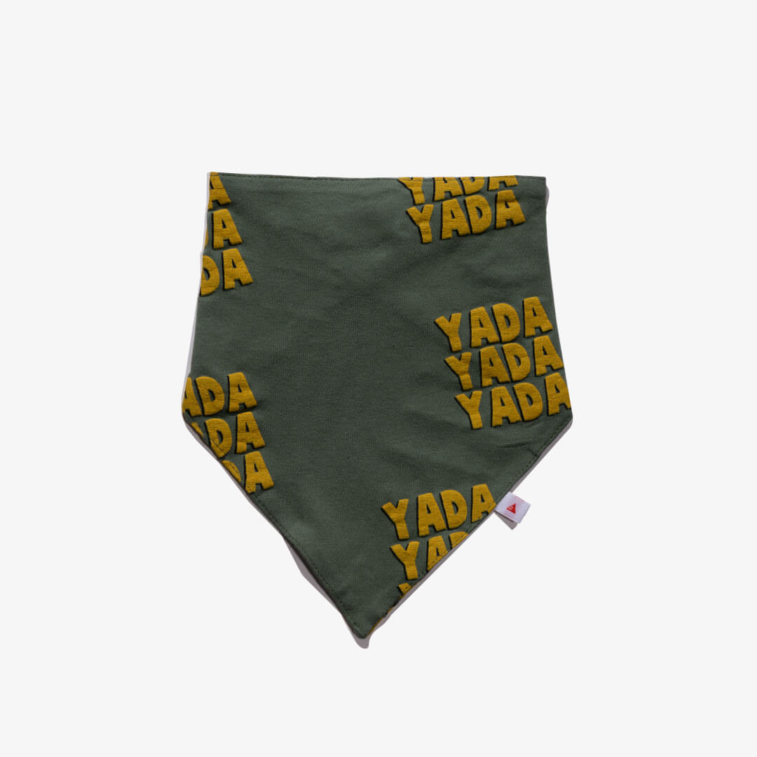 Detailansicht des Baby-Halstuch aus der Yada Yada Kollektion