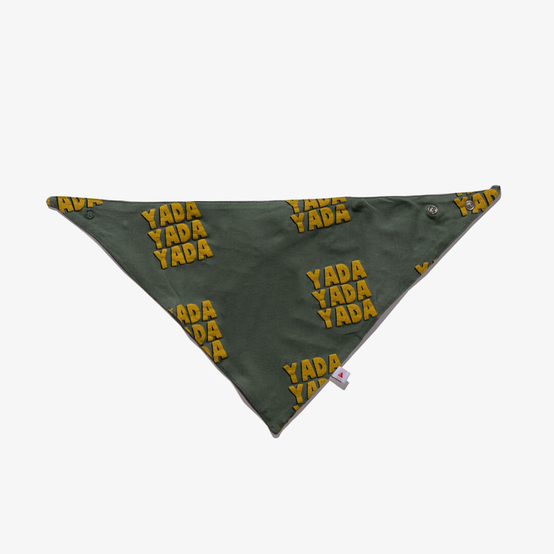 Detailansicht des Baby-Halstuch aus der Yada Yada Kollektion