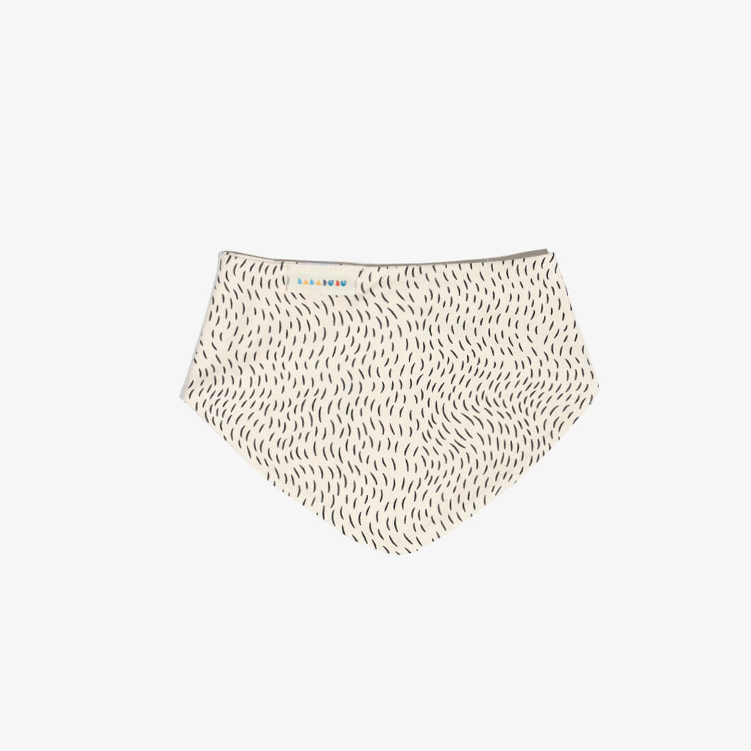 Vorderseite des Halstuch für Babys aus der FUR Kollektion